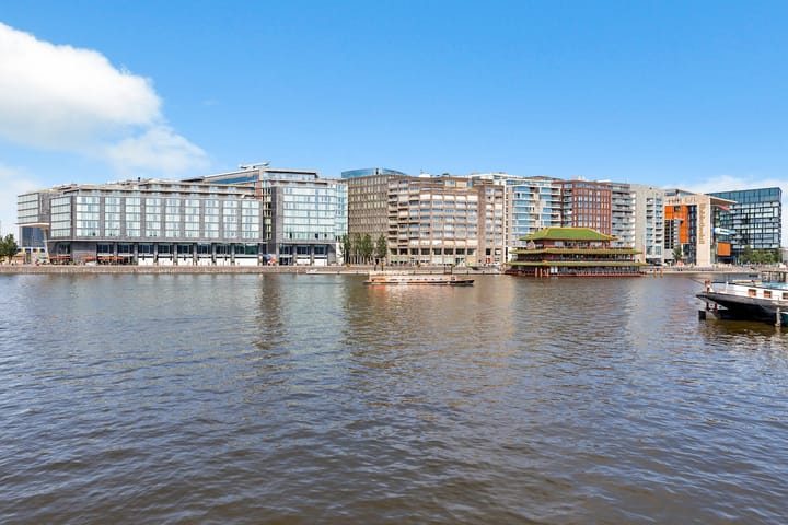 Photo 35 of Binnenkant 1-B