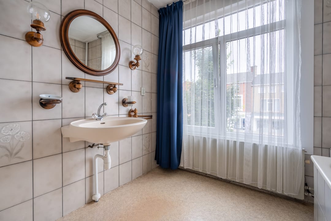 Foto 28 van Haaksbergerstraat 193