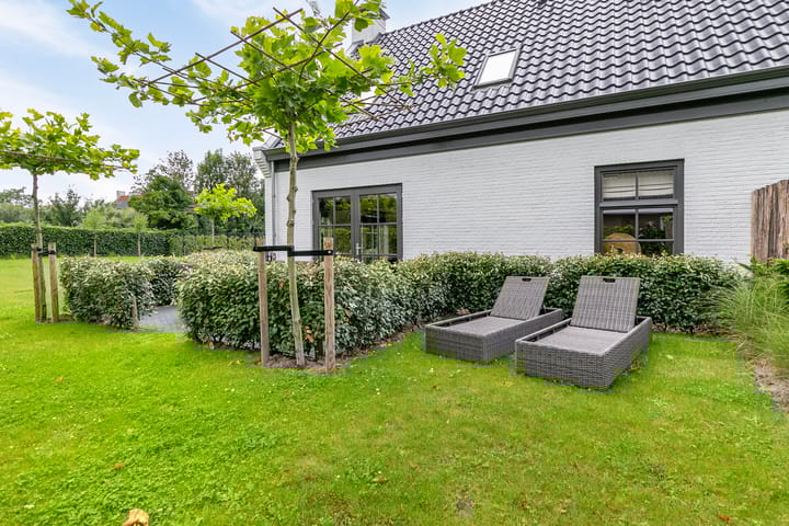 Foto 35 van Honte 9-R