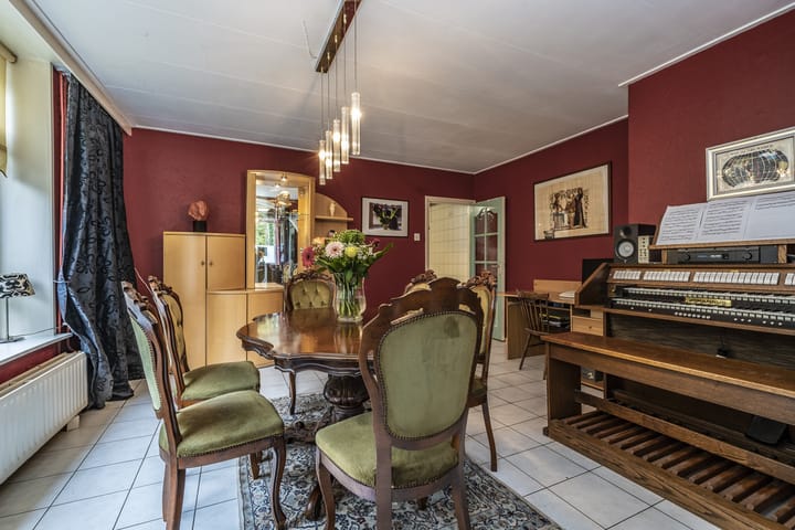 Foto 17 van Tilstraat H 11