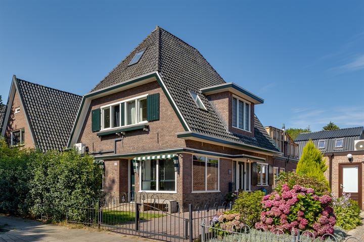 View photo 53 of Zutphensestraat 109