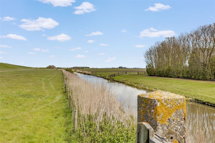 View photo 28 of Oudebildtdijk 858