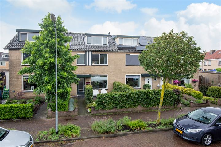 Bekijk foto 1 van Bilderdijkstraat 65