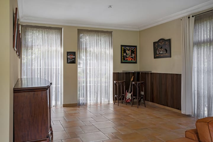 Foto 10 van Velletriweg 4-A