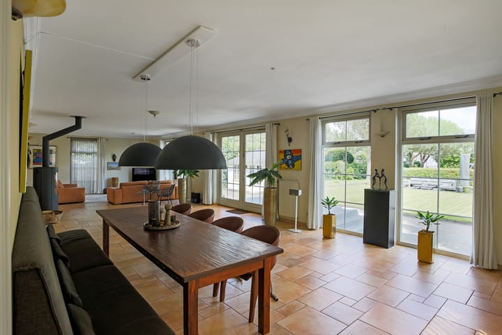 Foto 16 van Velletriweg 4-A