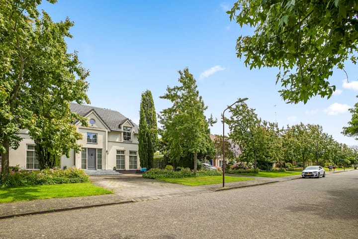 Foto 41 van Velletriweg 4-A