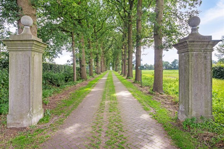 Bekijk foto 36 van Zwanenburgseweg 6