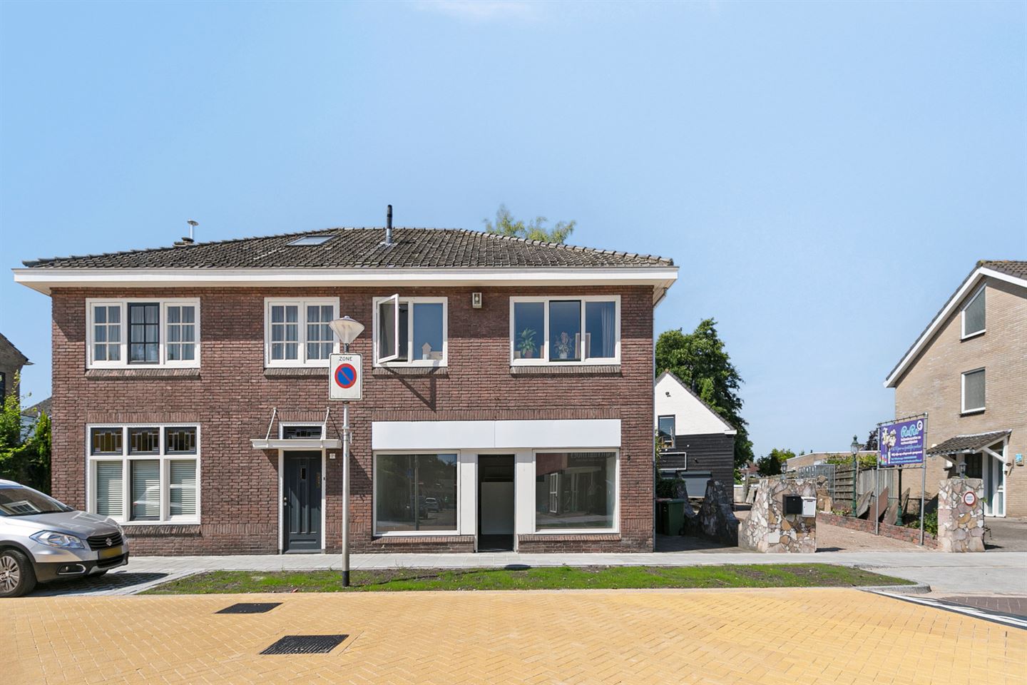 Bekijk foto 1 van Kerkstraat 3