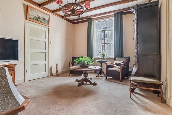 Foto 32 van Overstraat 39