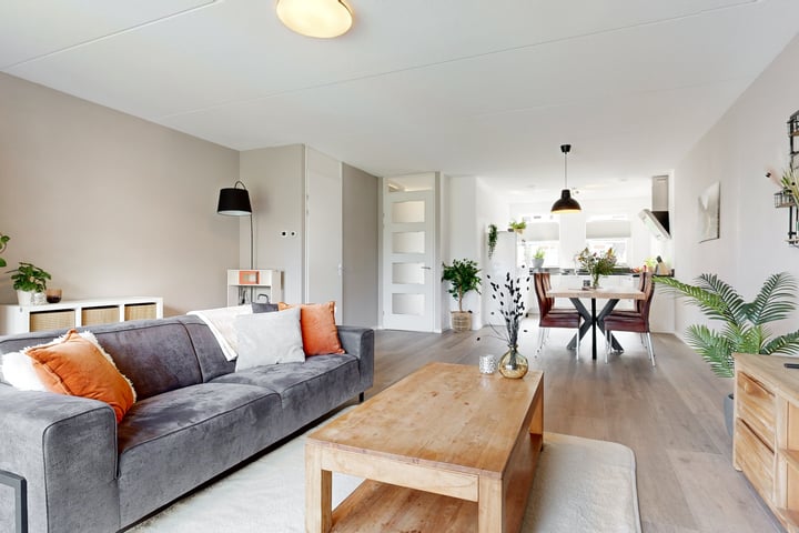 Bekijk foto 4 van Honingbesstraat 5