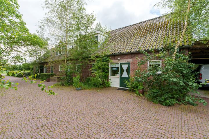 Bekijk foto 2 van Barneveldsestraat 11