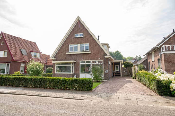 Photo 1 of Pastoor Thuisstraat 12