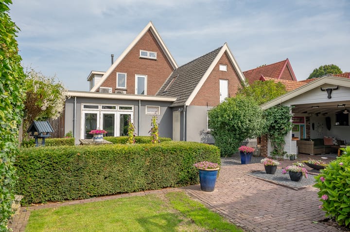 Photo 2 of Pastoor Thuisstraat 12