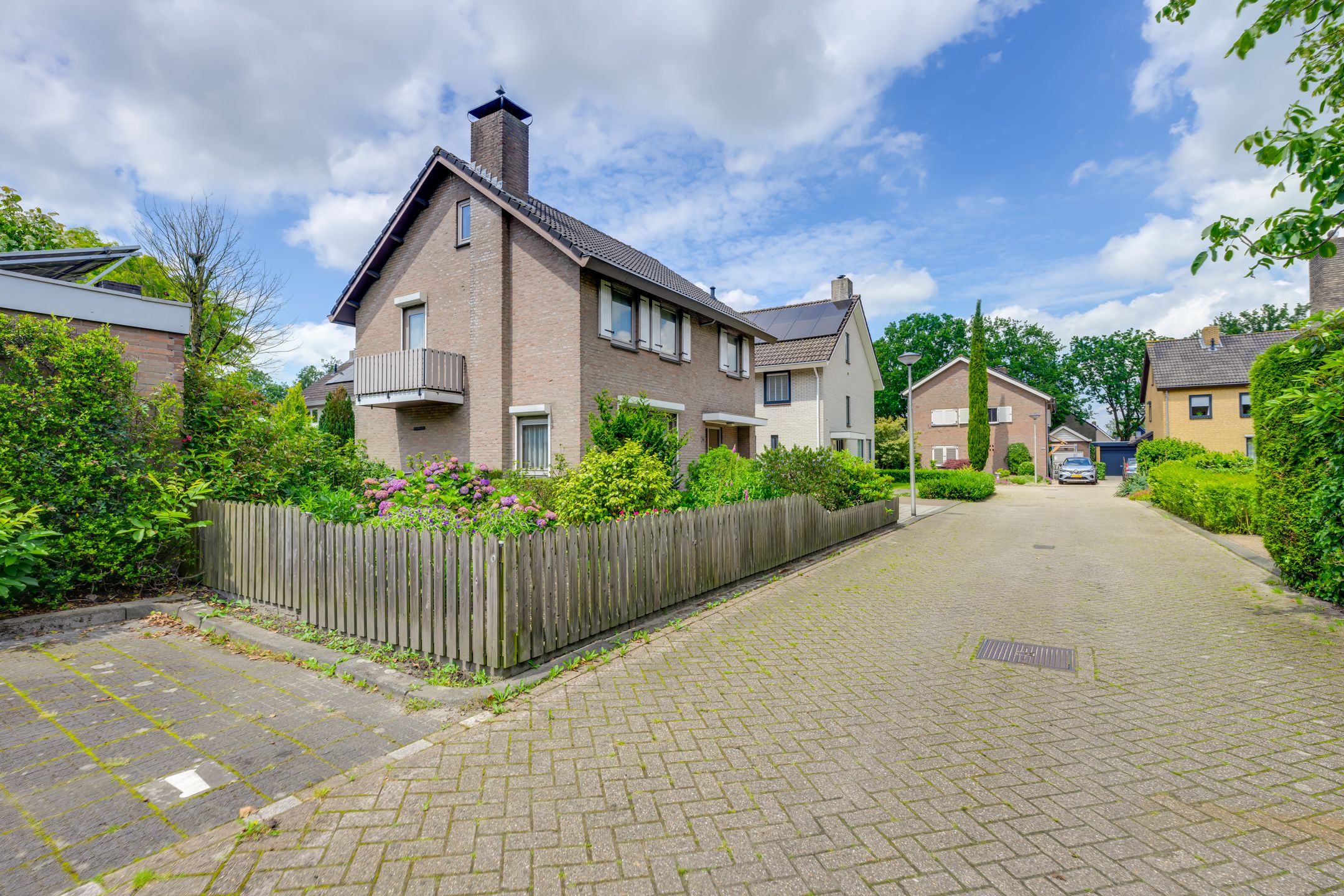 Foto 6 van Gitaarhof 14