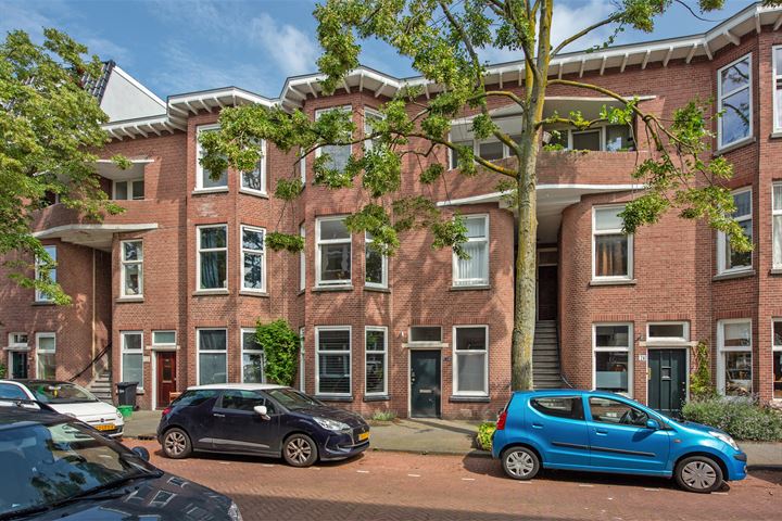 View photo 1 of Van der Capellenstraat 18