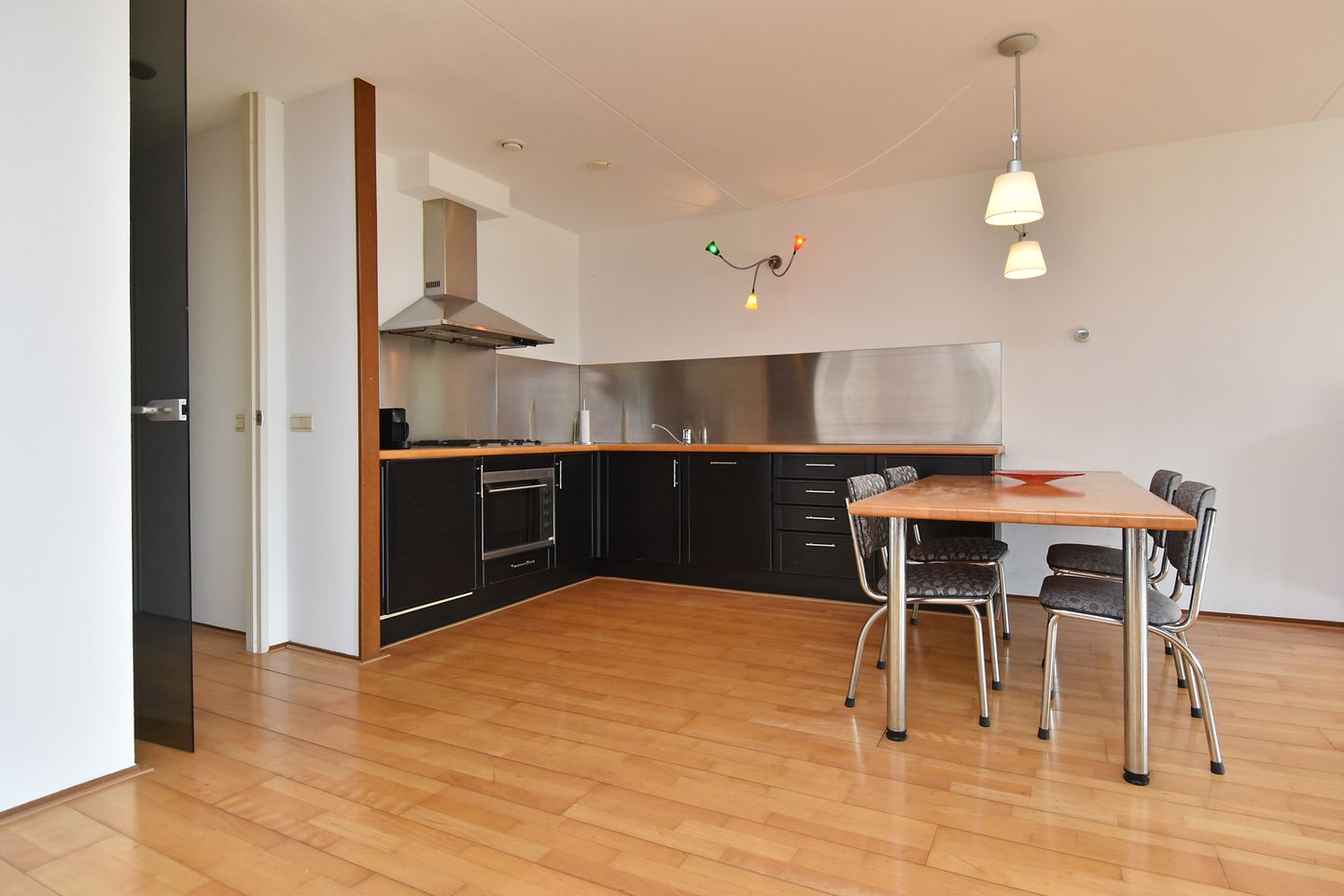 Photo 25 of Westvest 16