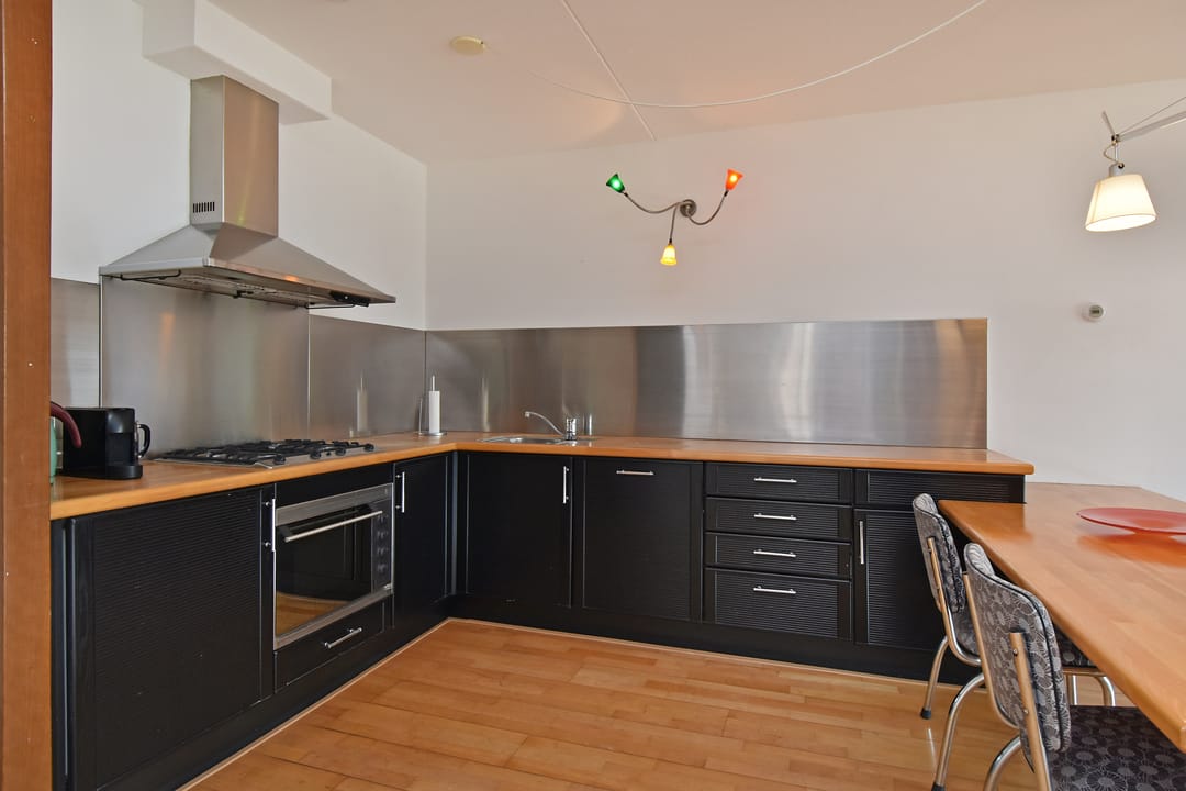 Photo 26 of Westvest 16