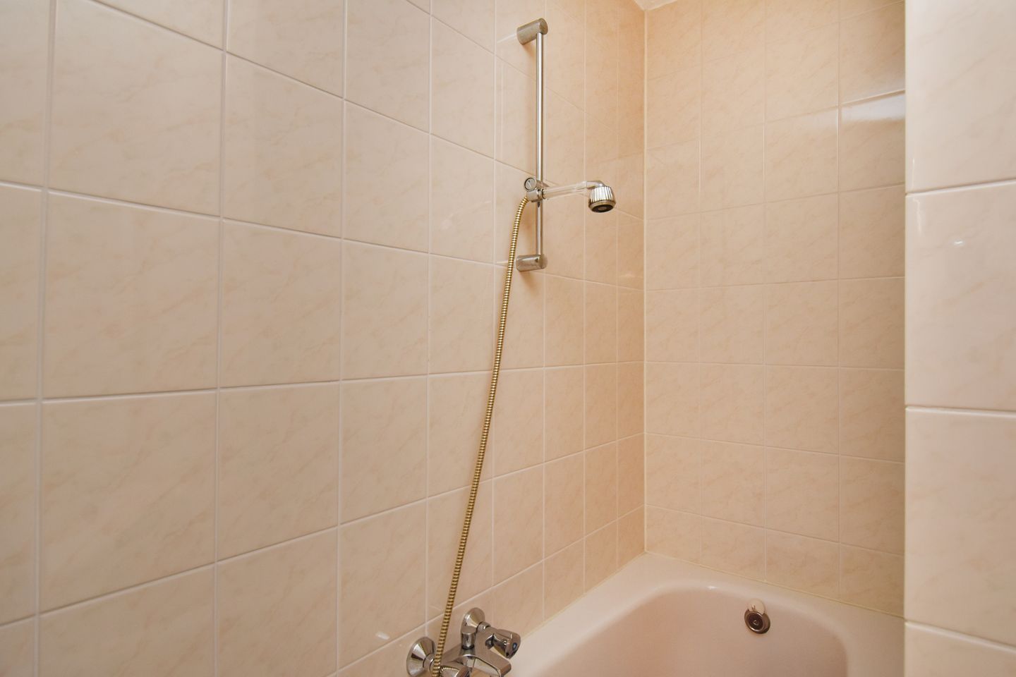 Photo 34 of Westvest 16