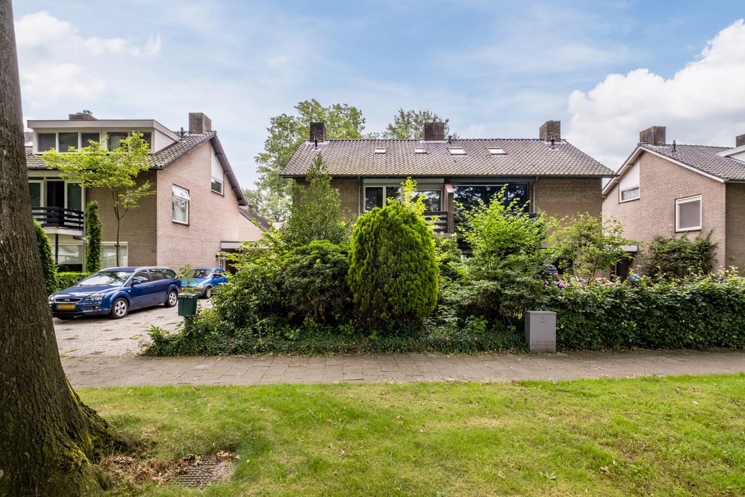 Foto 1 van Burg. Vogelslaan 142