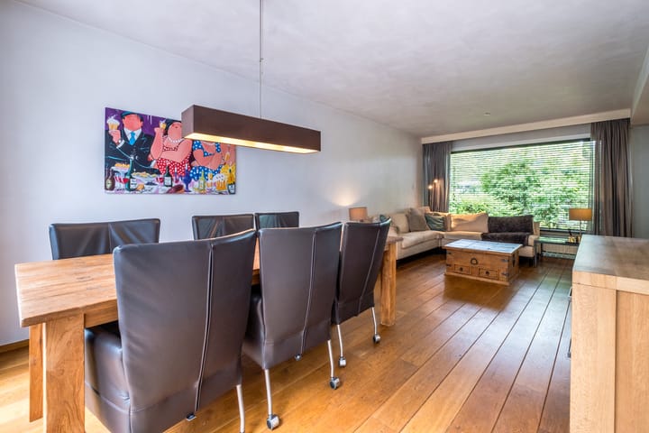 Foto 8 van Burg. Vogelslaan 142