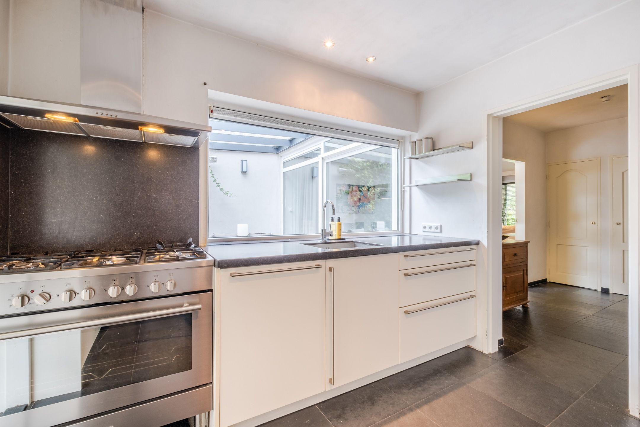 Foto 9 van Burg. Vogelslaan 142