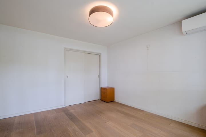 Foto 17 van Burg. Vogelslaan 142