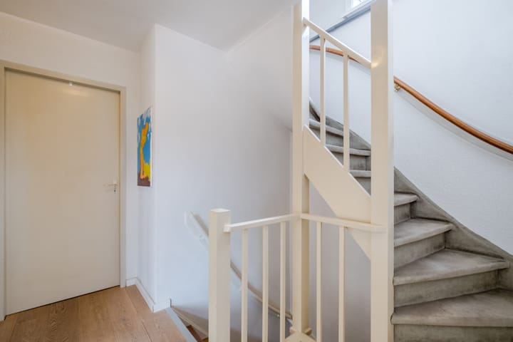 Foto 26 van Burg. Vogelslaan 142