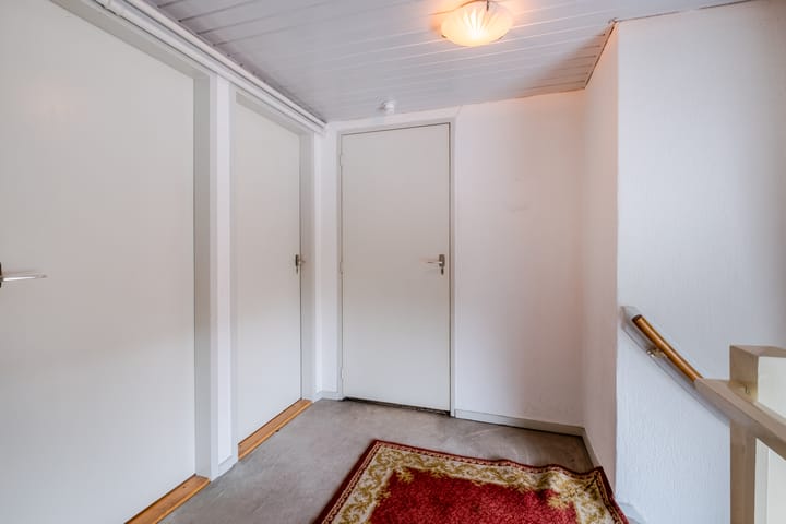 Foto 33 van Burg. Vogelslaan 142