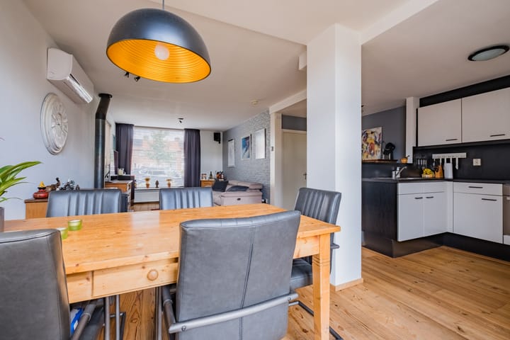 Foto 10 van Herpenstraat 11