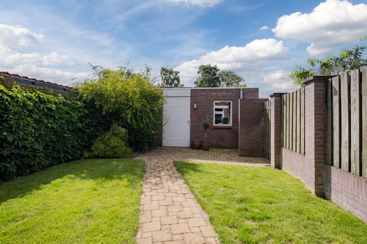 Foto 27 van Herpenstraat 11