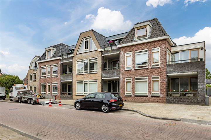 Bekijk foto 4 van Dorpsstraat 69-A