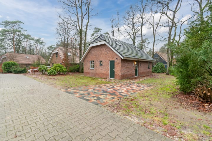 Foto 1 van Hof van Halenweg 2-141