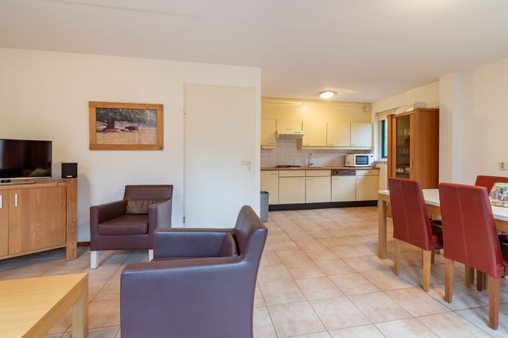 Foto 10 van Hof van Halenweg 2-141