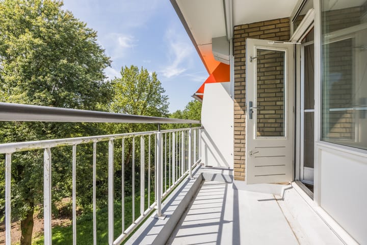 Photo 2 of Söderblomplaats 618