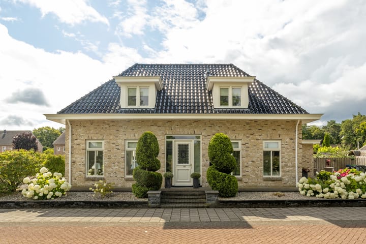 Photo 3 of Beltgravenweg 49