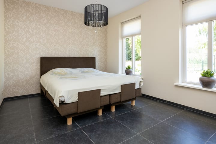 Photo 24 of Beltgravenweg 49