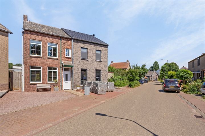 Dorpsstraat 73