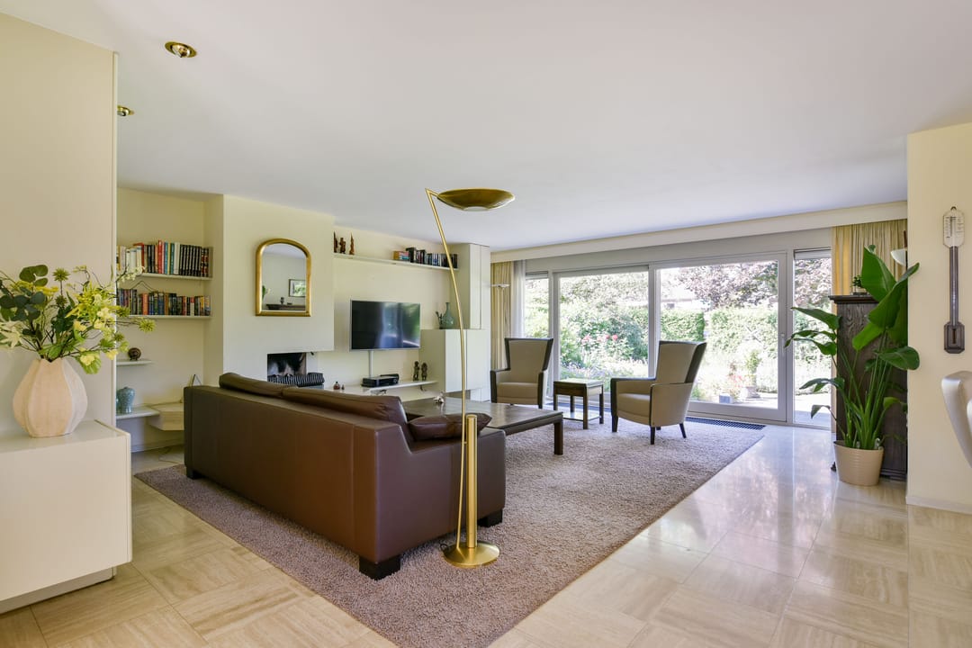 Foto 2 van Dokter Mees ten Oeverlaan 21