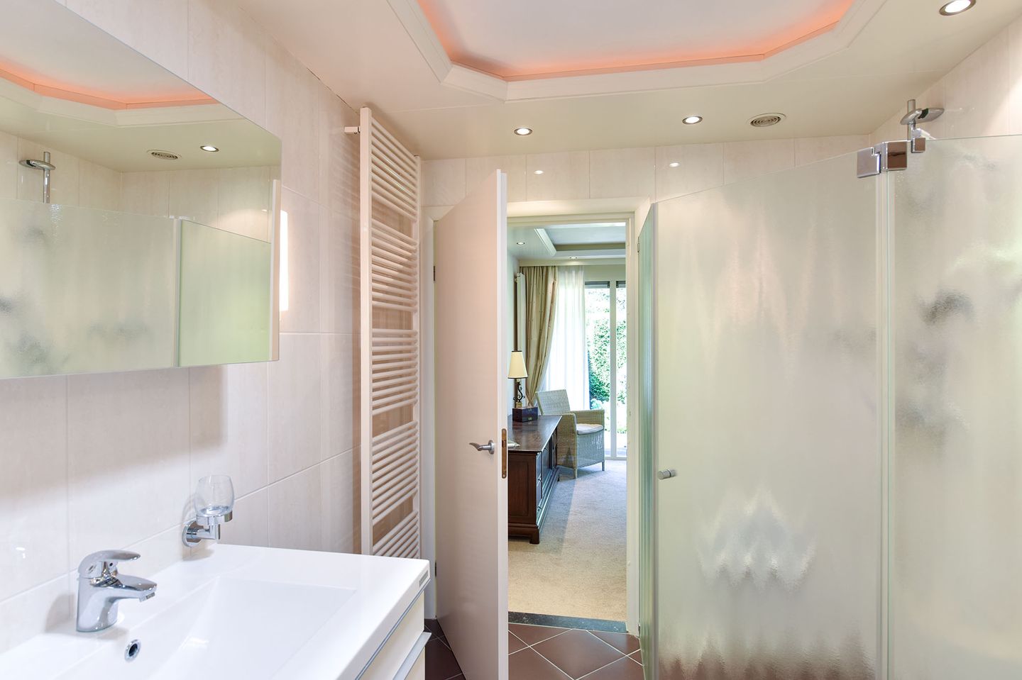 Foto 25 van Dokter Mees ten Oeverlaan 21