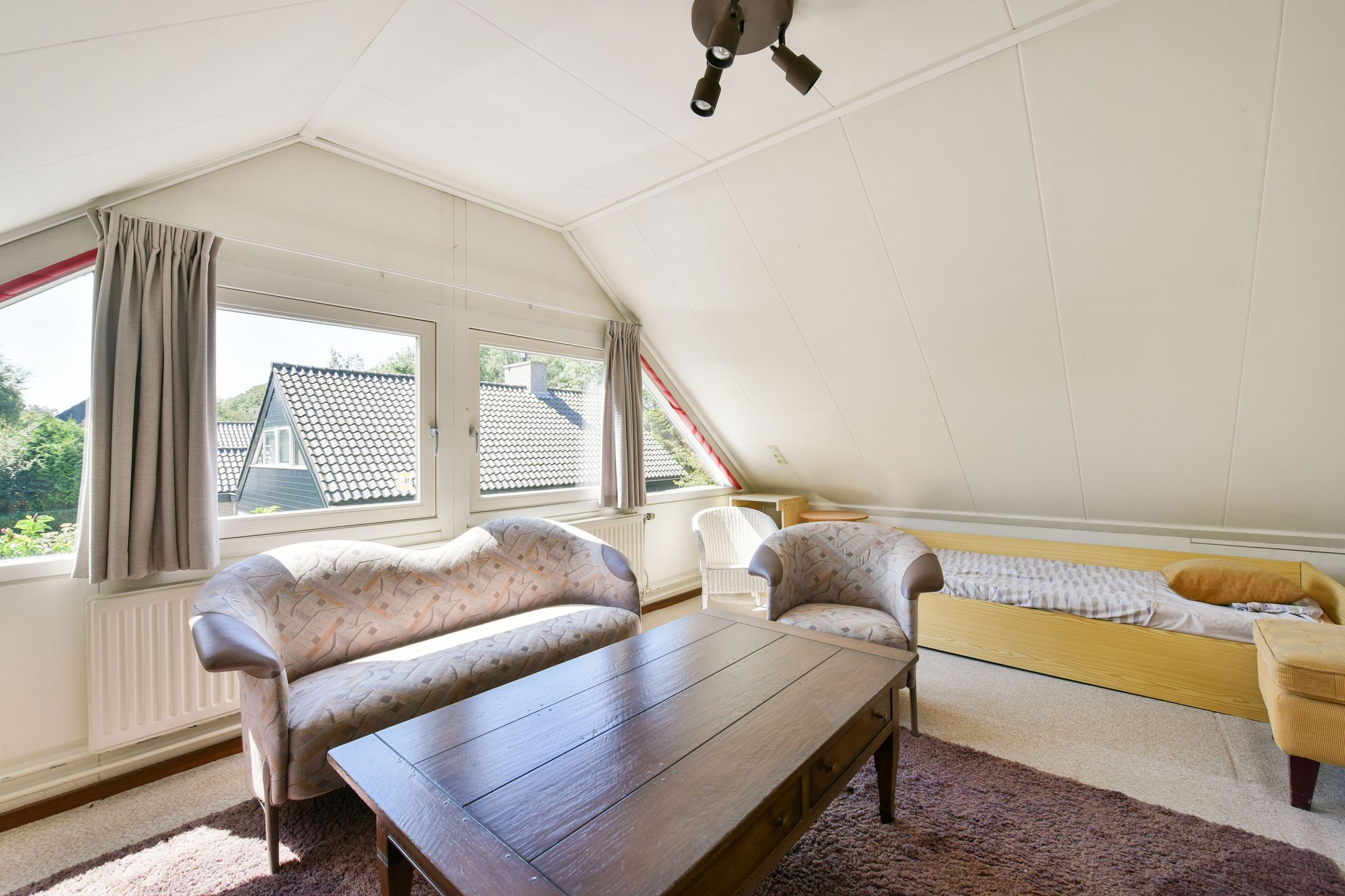 Foto 33 van Dokter Mees ten Oeverlaan 21