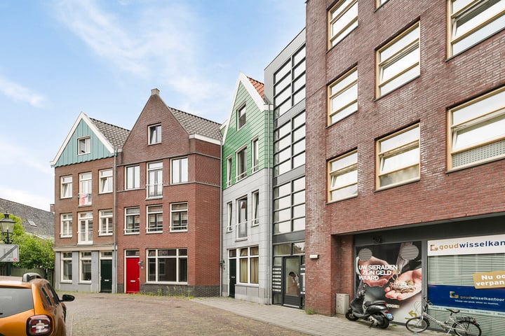 Bekijk foto 1 van Zuiderkerkstraat 31