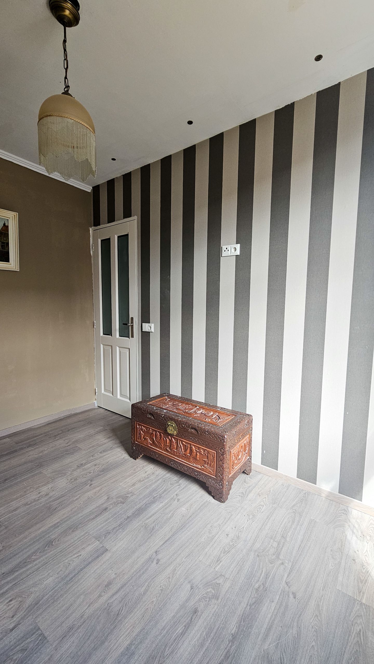 Photo 20 of Tholensstraat 52