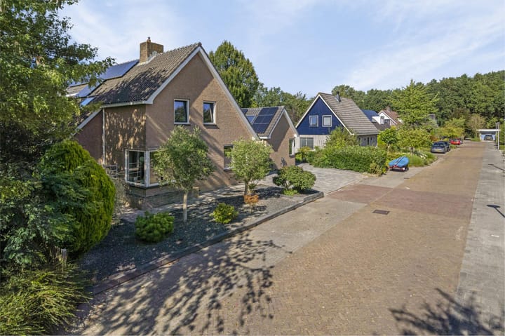 Foto 5 van Doornspijkstraat 1