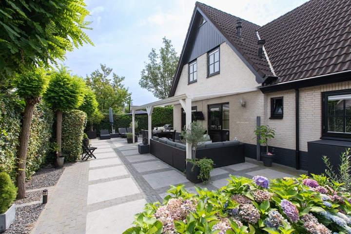 Bekijk foto 2 van Prinses Beatrixstraat 41-A