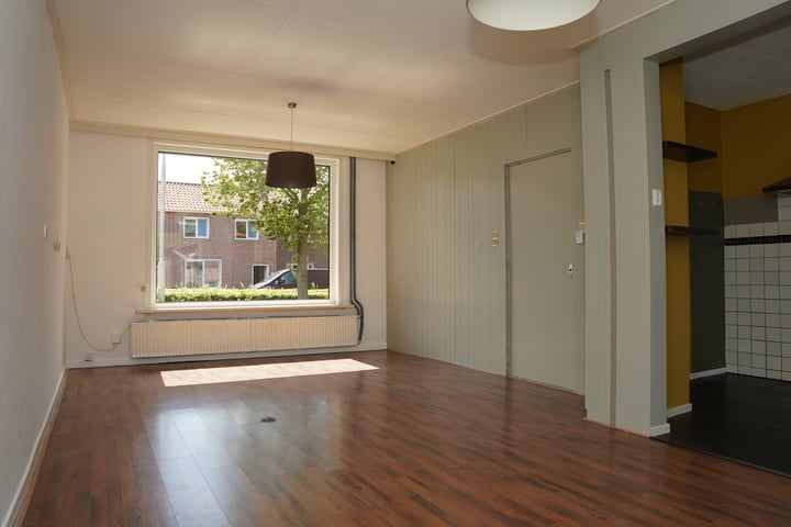 Bekijk foto 3 van Zuidzandsestraat 18