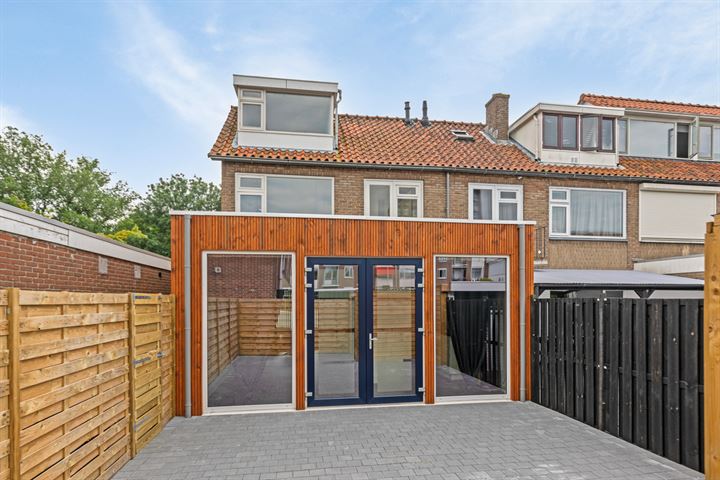 Bekijk foto 32 van Kastanjestraat 33