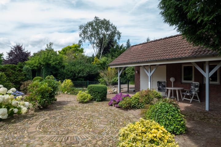 Foto 2 van Eltenseweg 10