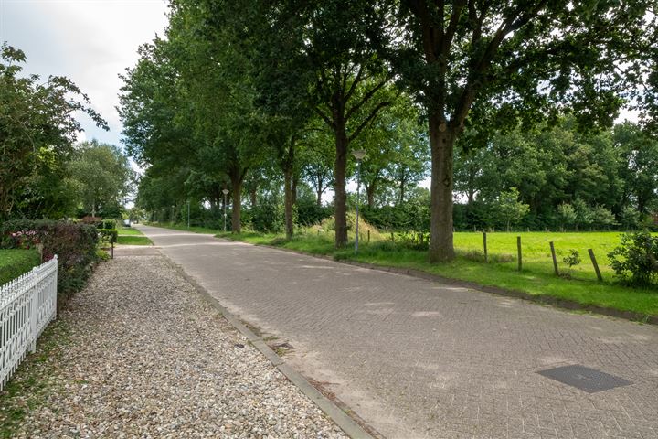 Bekijk foto 44 van Eltenseweg 10