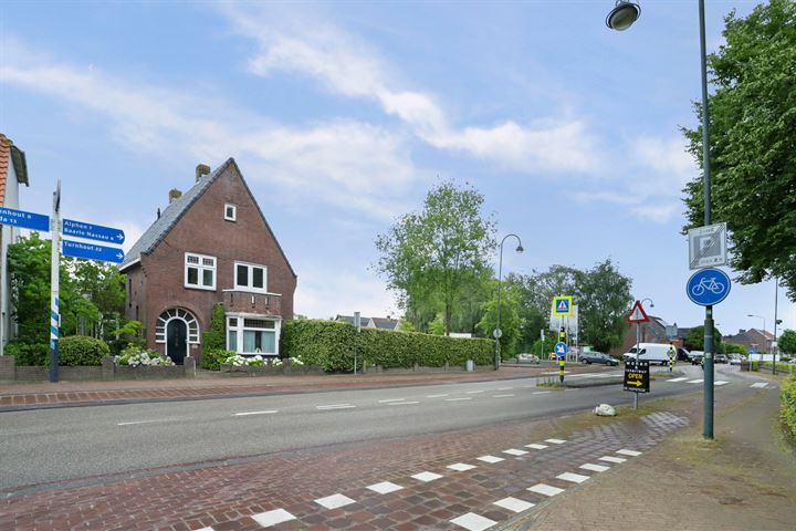 Bekijk foto 52 van Dorpsstraat 6