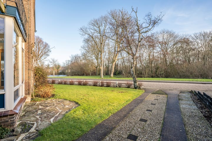 Photo 5 of Elemert 20